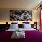 Mercure Centre מלון