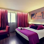 מלון Mercure Centre 4*