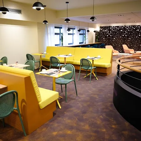 Mercure Centre Hotel