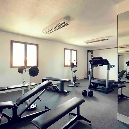Hotel Mercure Centre 4*