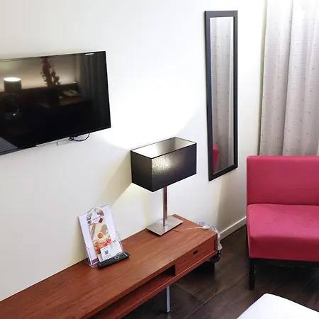Mercure Centre Hotel
