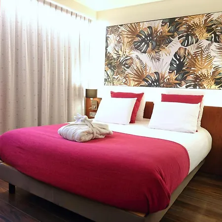 Mercure Centre 호텔 4*