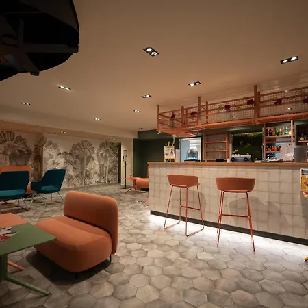 Hotel Mercure Centre 4*