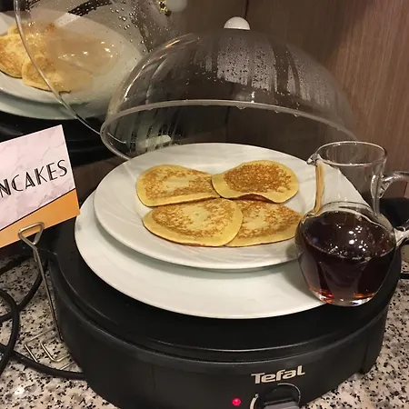 佩皮尼昂中心美居酒店