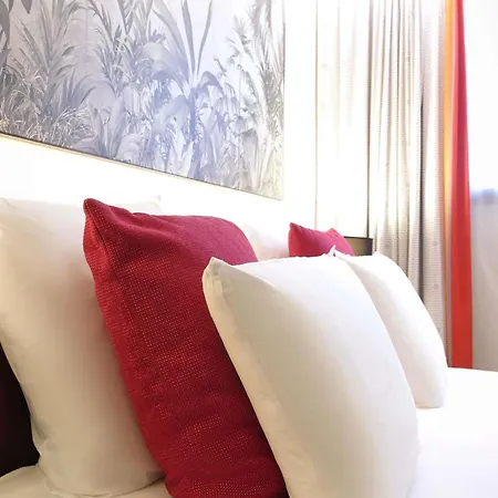 호텔 Mercure Centre 4*