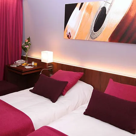 Mercure Centre מלון