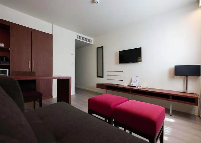 Ξενοδοχείο Mercure Centre 4*